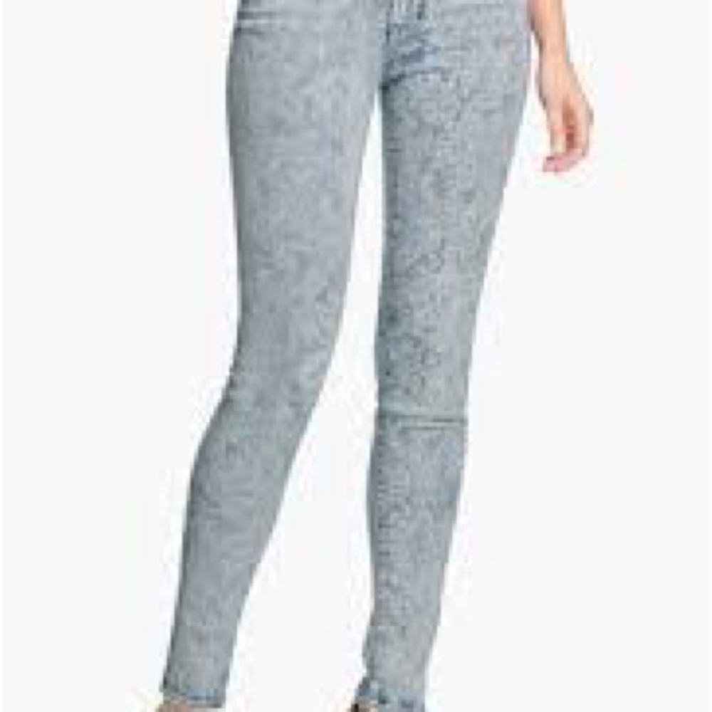 Women's Light Blue Skinny Jeans